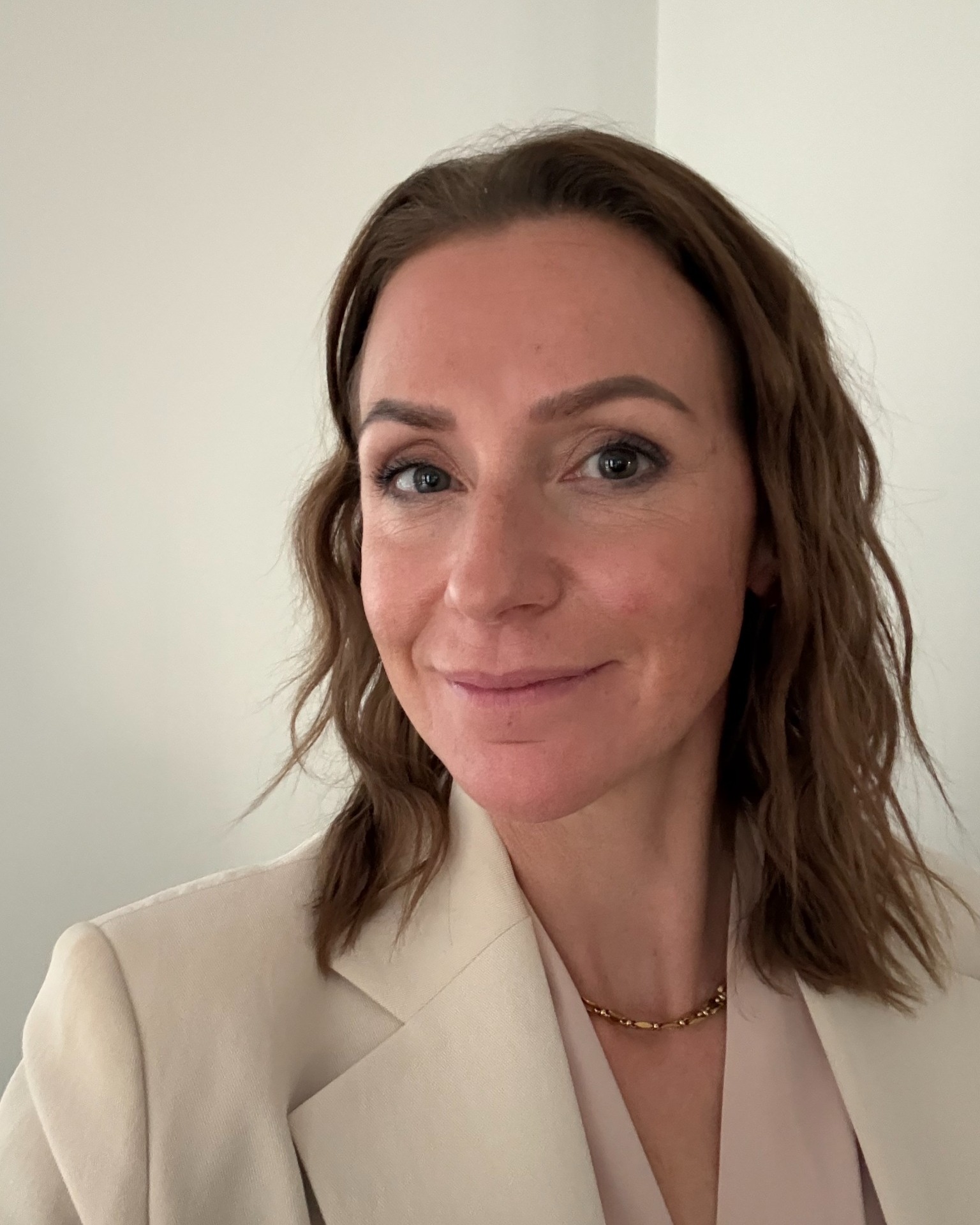 Portrait of author Connie Brownlee